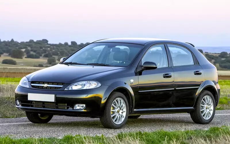    Chevrolet Lacetti (хэтчбек)