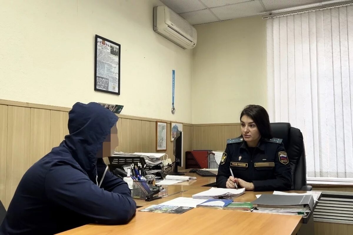    В Хабаровске должник выплатил детям полмиллиона после ареста Lexus