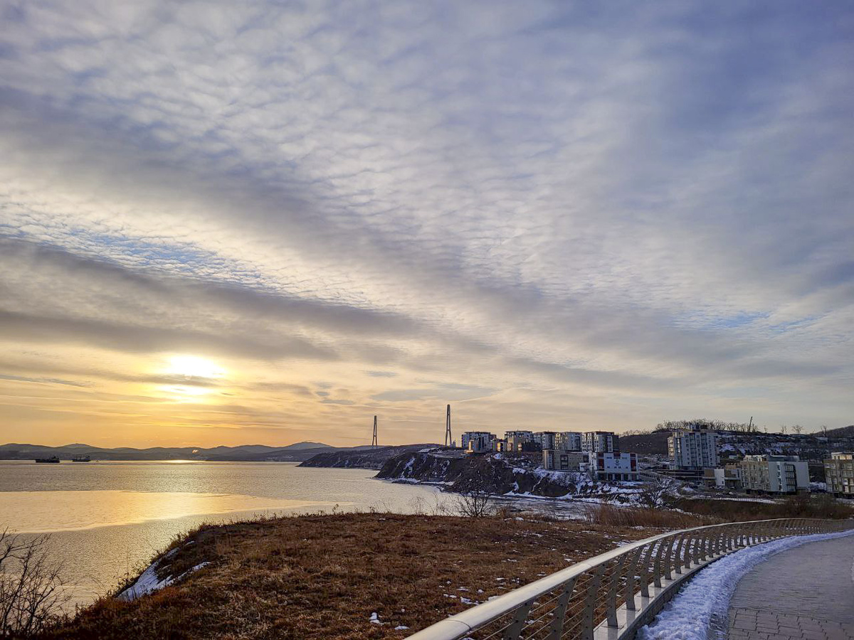 Циклон принес в Приморье зимнюю оттепель.  Фото: Фото: ФедералПресс / Анна Миронова