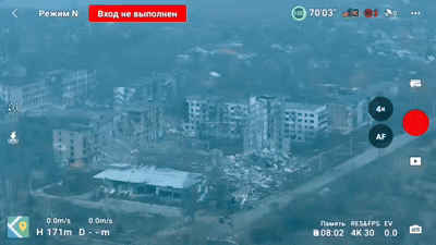    Трёхтонные ФАБы продолжают бить по противнику в Мирнограде. Видео: "Бригада "Север-V" ДК ВС РФ"