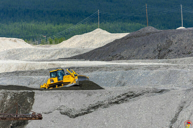   пресс-служба Магаданской областной Думы
