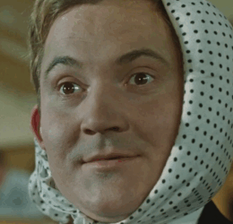 Лакерник, когда его спрашивают про судейство должен выглядеть как-то так. 