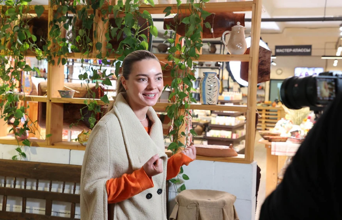 Вера Панфилова на съемках.