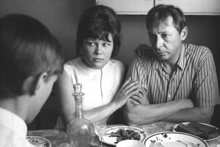 "Мама вышла замуж"