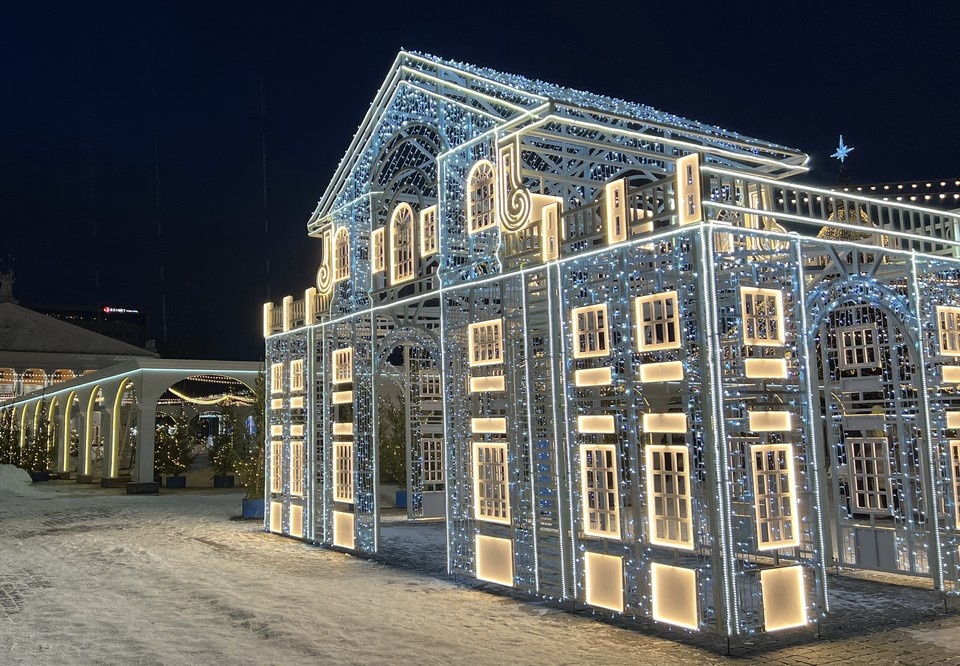    Площадь украсят арт-объекты в стиле петровских времен Татьяна ПОДЪЯБЛОНСКАЯ