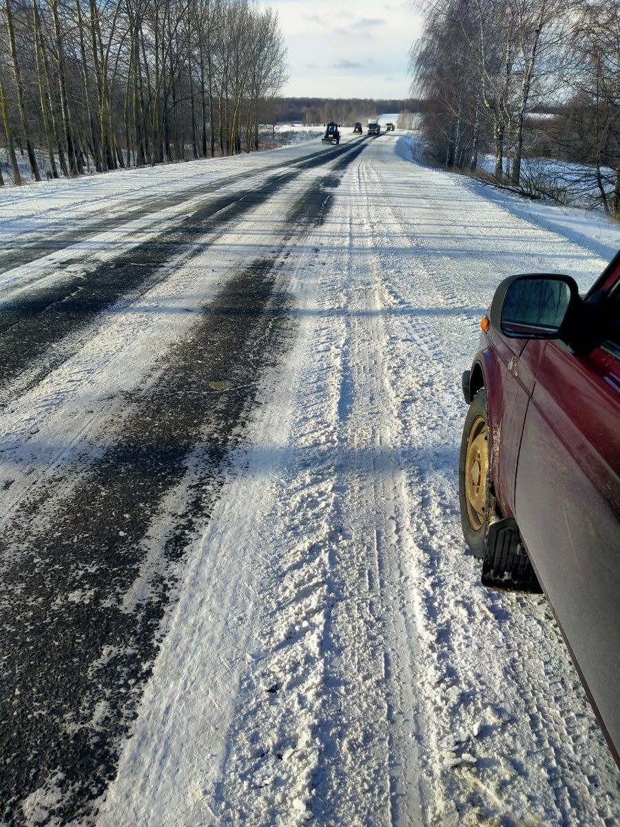 Зима-осень для дорожного полотна