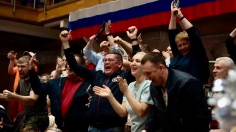     Болельщики БК «Барнаул» Полина Сетюкова, пресс-служба БК «Барнаул»