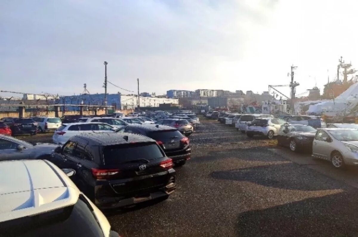    Импорт автомобилей на Сахалин увеличился на 18%
