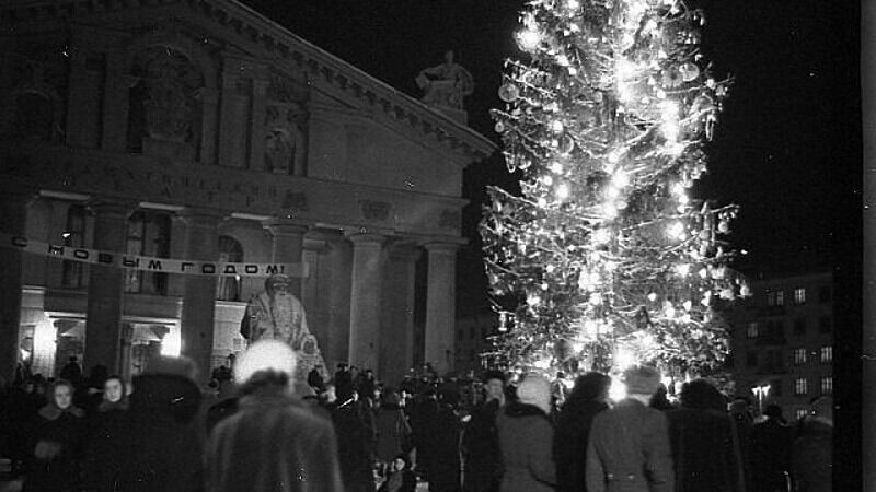    Вечерняя елка в 1960-е годы   tagil-press.ru