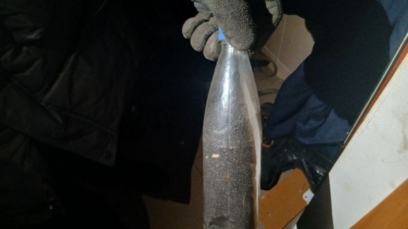    В Белоярском полицейские обнаружили дома у местного жителя незаконный арсенал