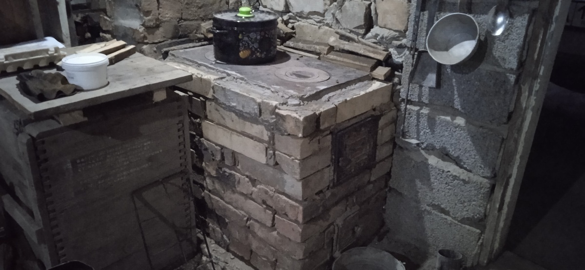 Печь из огнупорного кирпича