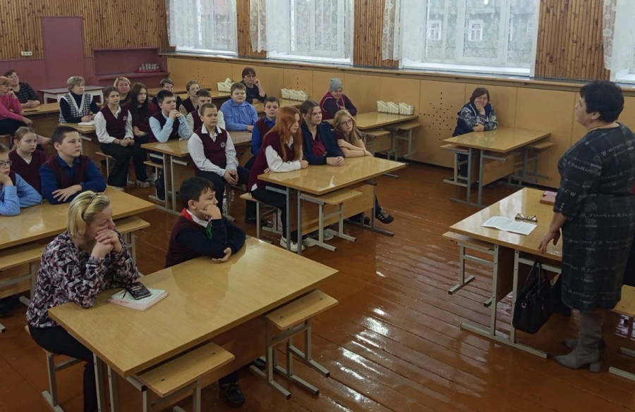     В Песочанской БШ прошла диалоговая площадка на тему "2026 год - год Благоустройства"