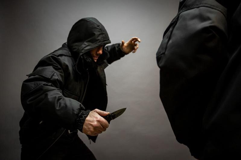 Нож, как самооборона — путь в тюрьму, без шанса защититься...