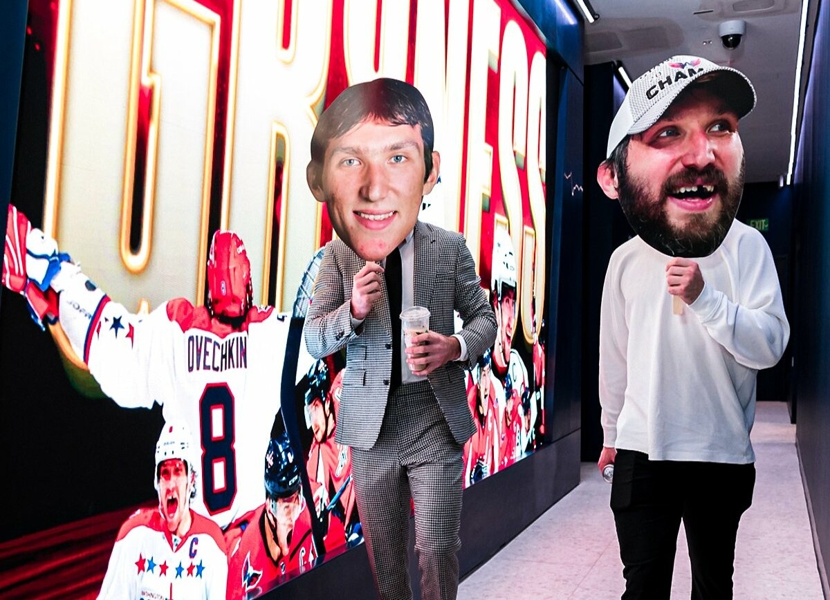     TSN о выступлении 40-летнего Овечкина в этом сезоне: он действительно наслаждается каждым моментом