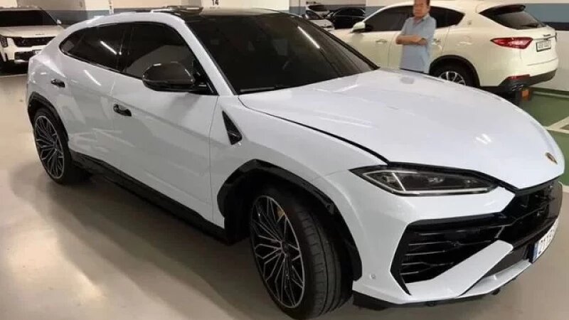     Lamborghini Urus Авито