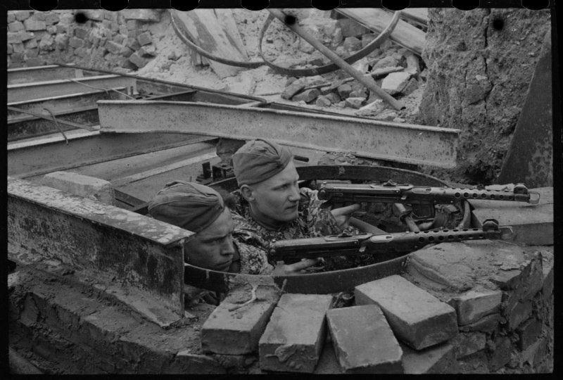 У Штетинского вокзала