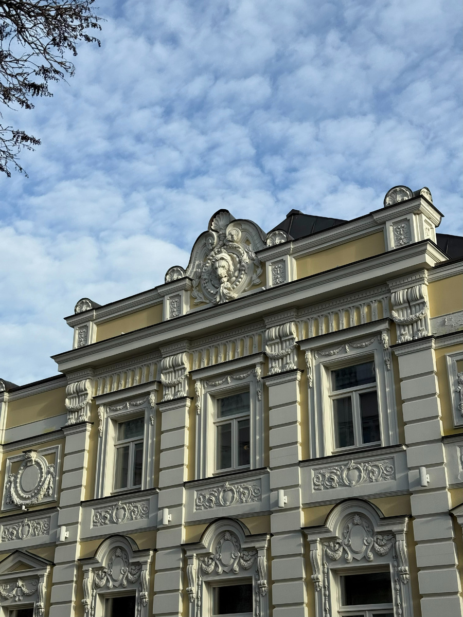 Фото автора канала. Дом братьев Гандуриных.