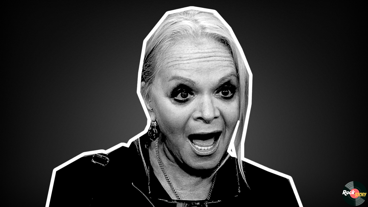 На фотографии: Лариса Долина