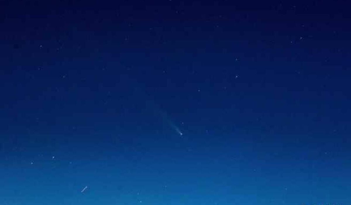     Звездопад. Источник: 76.RU Автор фото: Кирилл Поверинов