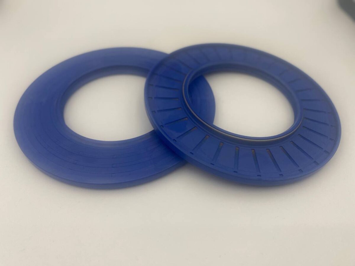 Сальник | 75*130*6/9 | (H697 TC42) | H697 | TTO      
https://mirsalnikov.ru