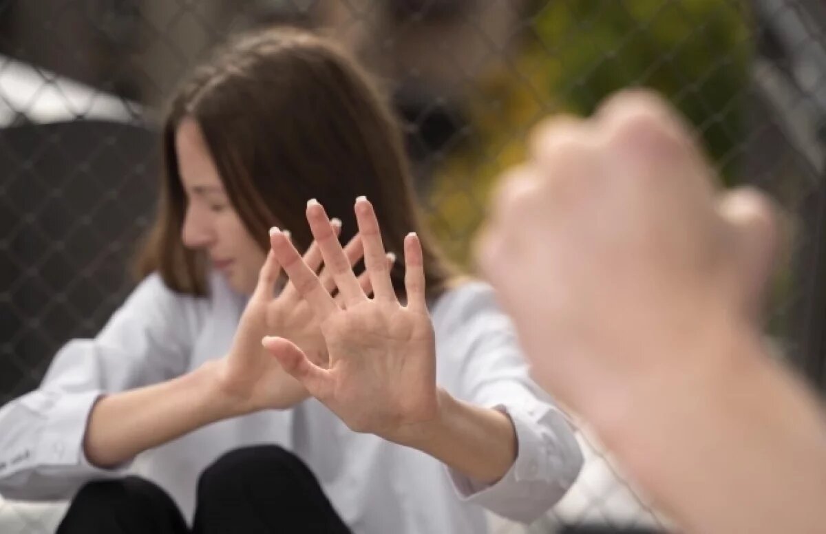    «Задушу, как курицу».