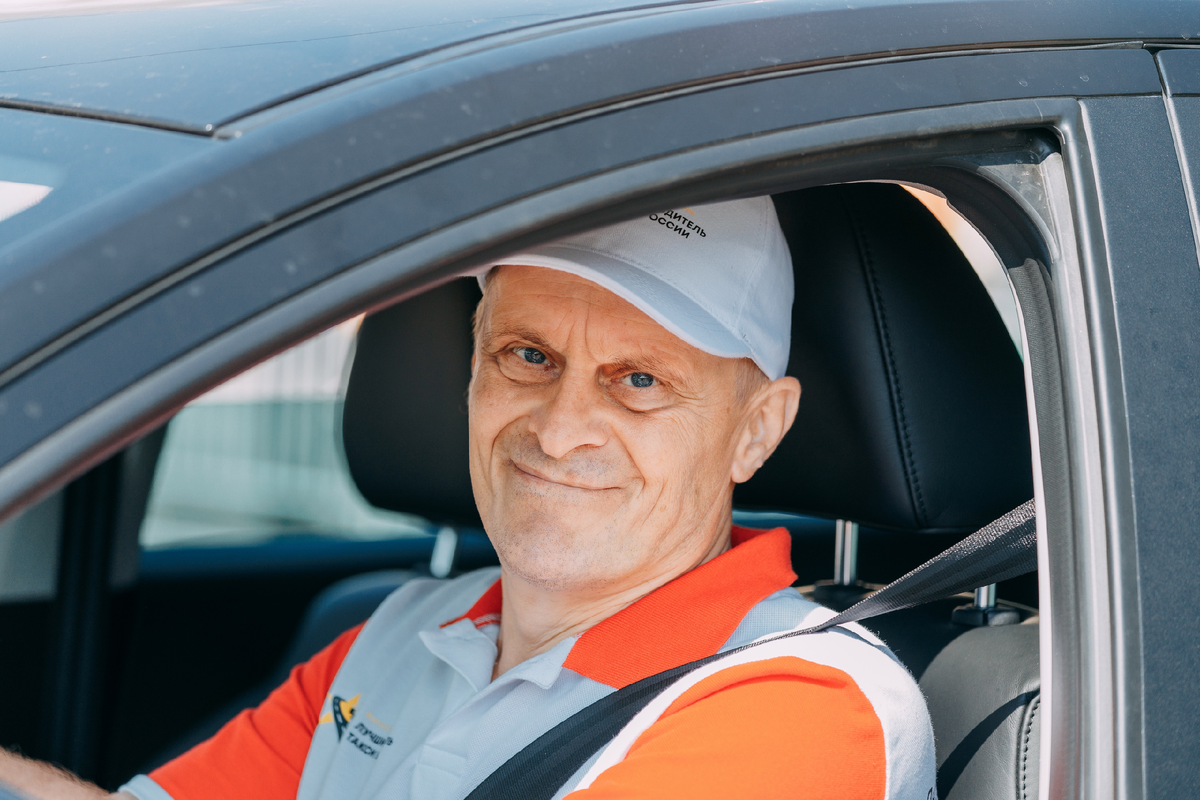 Фото: Лучший водитель такси в России