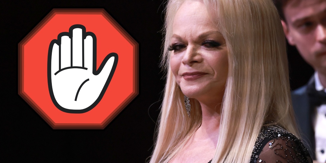 Мошенническая схема с Ларисой Долиной: как это произошло и что нужно знать