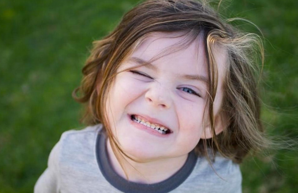 скрип зубами у ребенка - что значит?