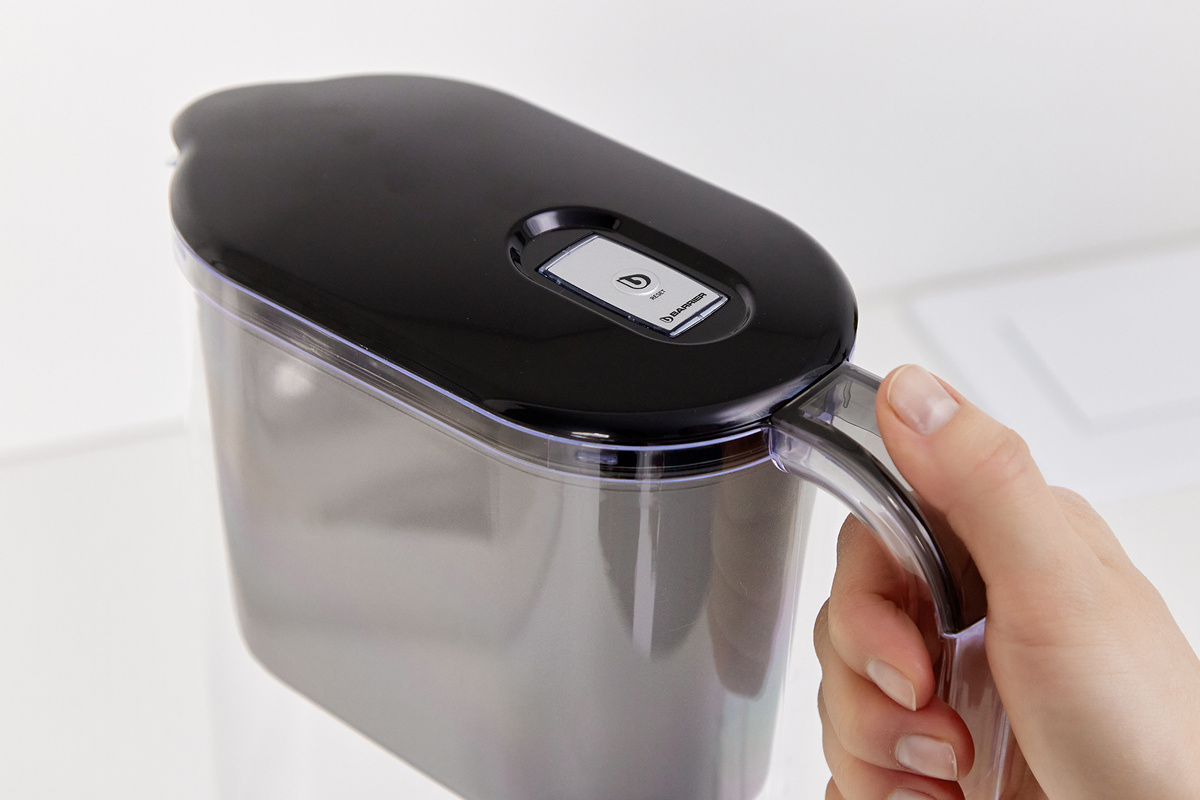 Фильтр-кувшин СИНГАПУР Опти-Лайт черный. Серия StyleX