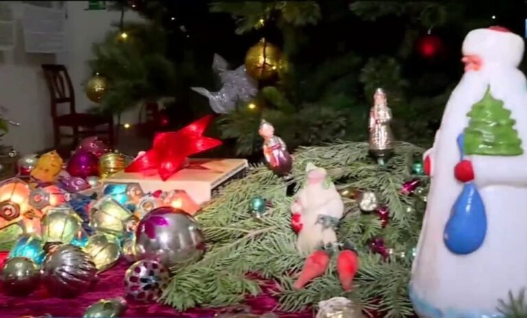    В Музее истории Оренбурга откроется выставка новогодних игрушек Оренбуржье