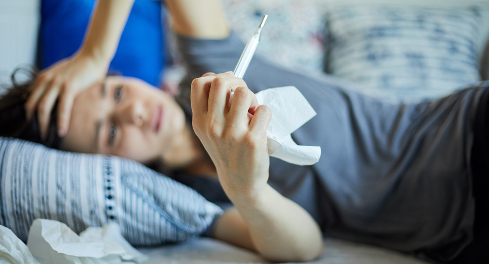 Что делать, если в доме кто-то заболел: грипп, простуда, ОРВИ — как не заразиться и помочь выздороветь