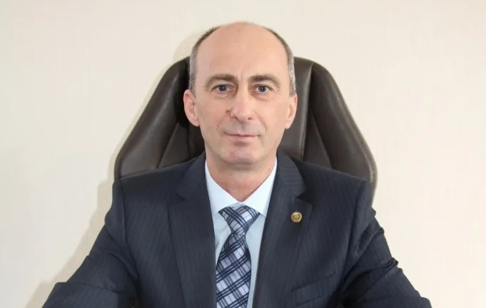    Сергей Гринёв вновь возглавил Александровский район Оренбуржье