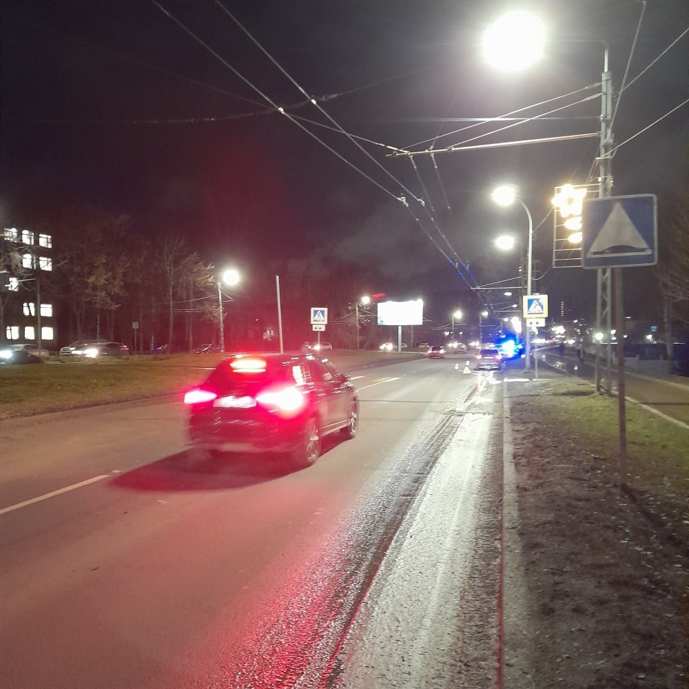    60-летний пенсионер попал в больницу после ДТП в Петрозаводске© Госавтоинспекция Петрозаводска