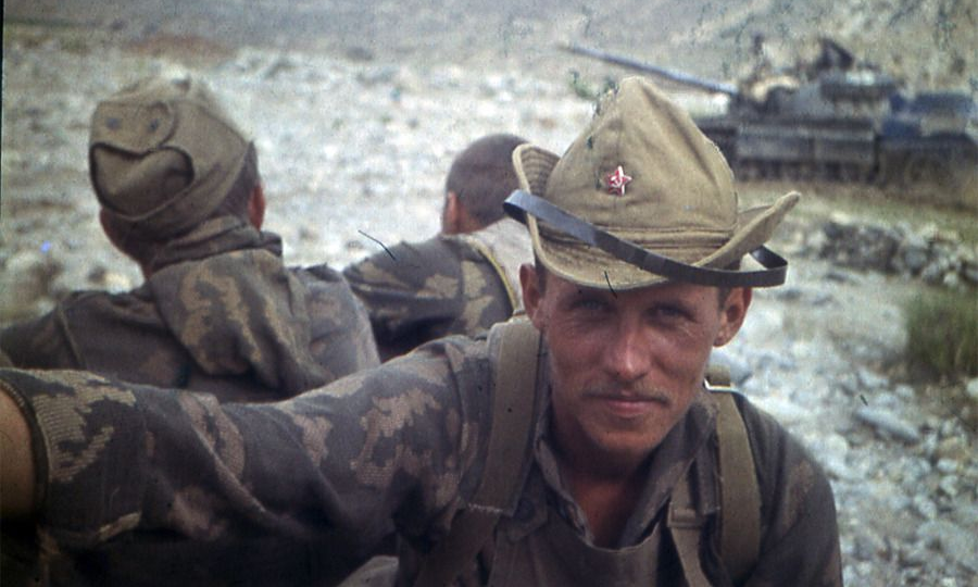20 вещей, которые солдатам СССР в Афганистане было категорически нельзя делать