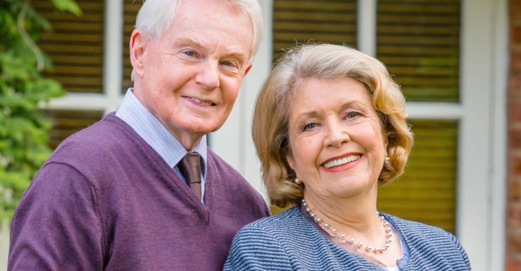 Замуж после 60 лет: зачем женщины ищут официальных отношений в возрасте, когда можно просто "жить для себя"