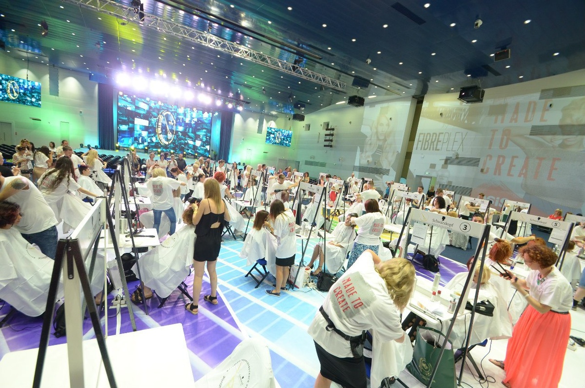 Парикмахерский конкурс «Золотые ножницы». Москва. 2013 год 