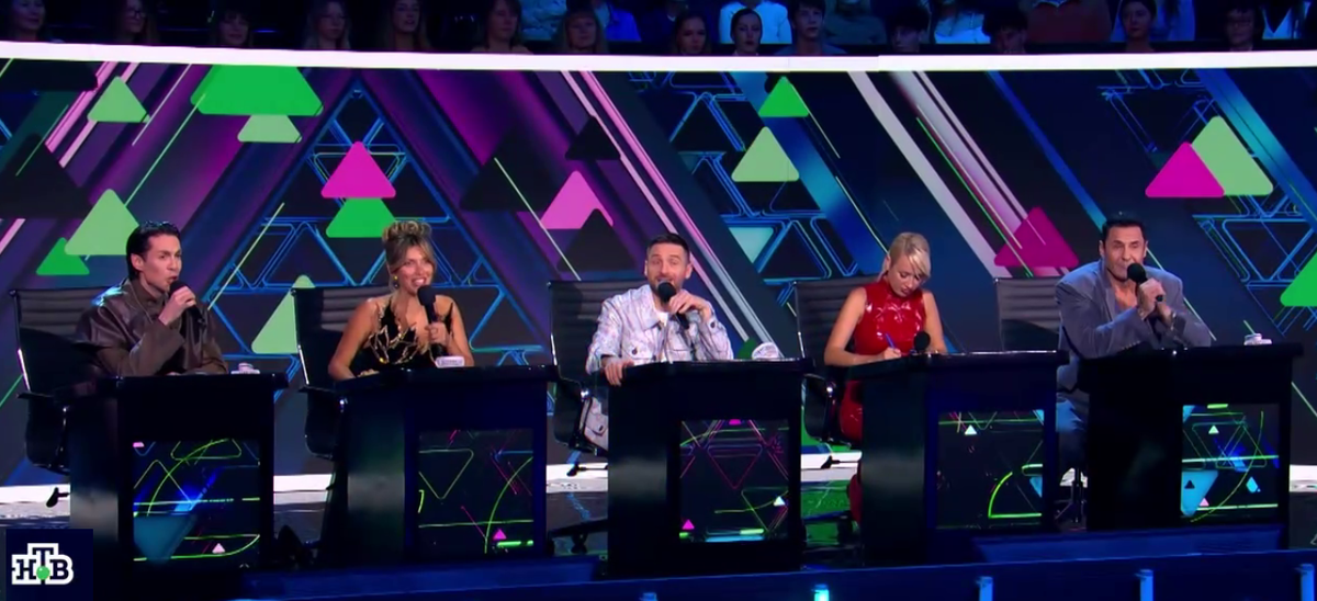 В 5-м выпуске 4-го сезона шоу Аватар вдруг очень неожиданно "освободились" сразу два судейских кресла. Но, как известно, определенное место пусто не бывает...