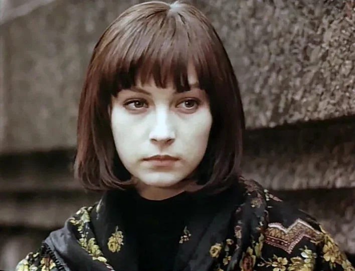 Ксения Качалина в фильме «Дикая любовь», 1993