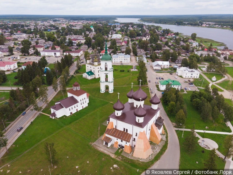Северный старинный город Каргополь. Вид сверху. Россия, Архангельская область (2020 год)