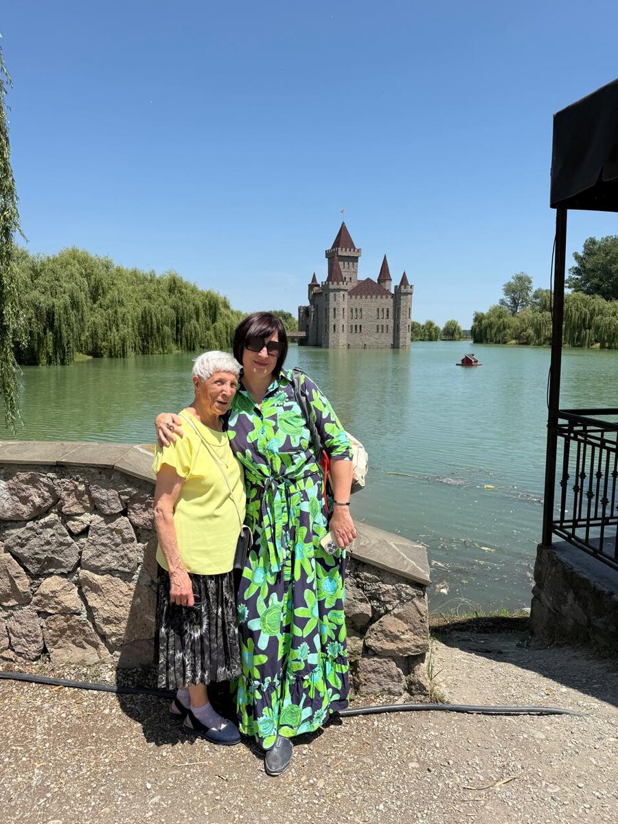 Моя мама свой 88 день рождения провела в путешествии в прекрасный Нальчик