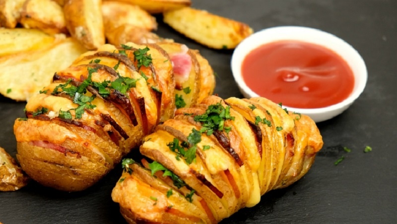 Картофель с салом в фольге: изысканный вкус на каждый день