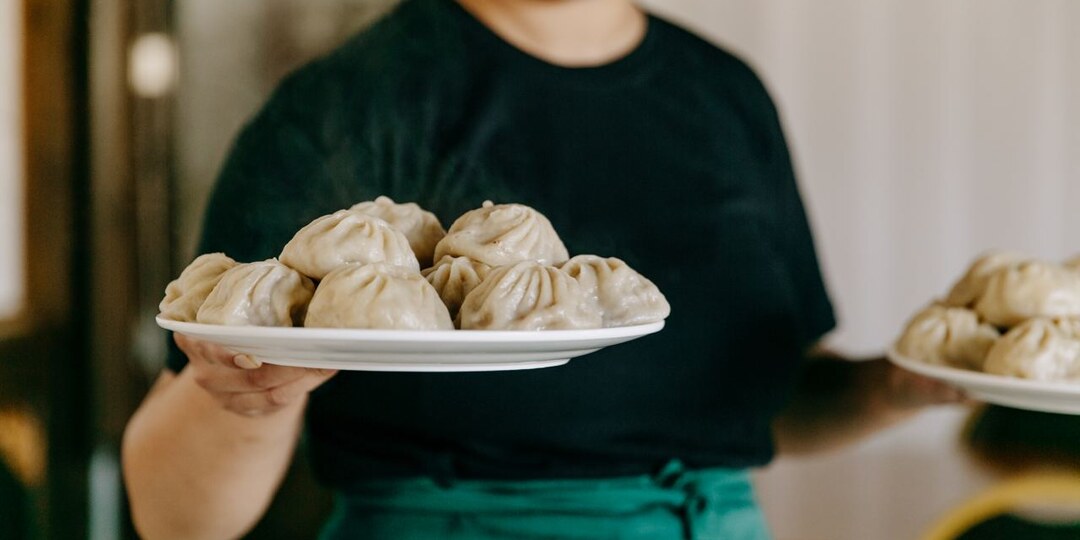 От бууз до бухлера: блюда с берега Байкала, которые стоит попробовать