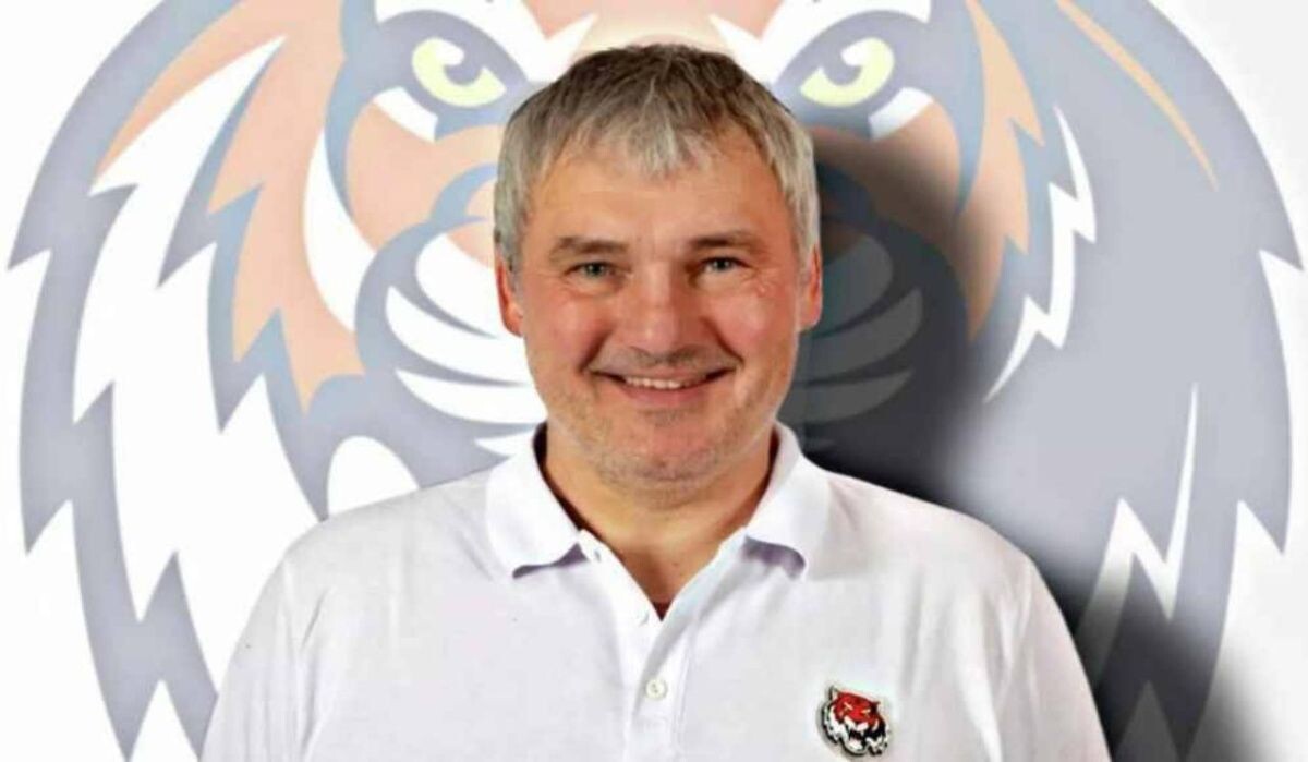     Александр Гальченюк. Источник: ria.ru Автор фото: Пресс-служба ХК "Амур"