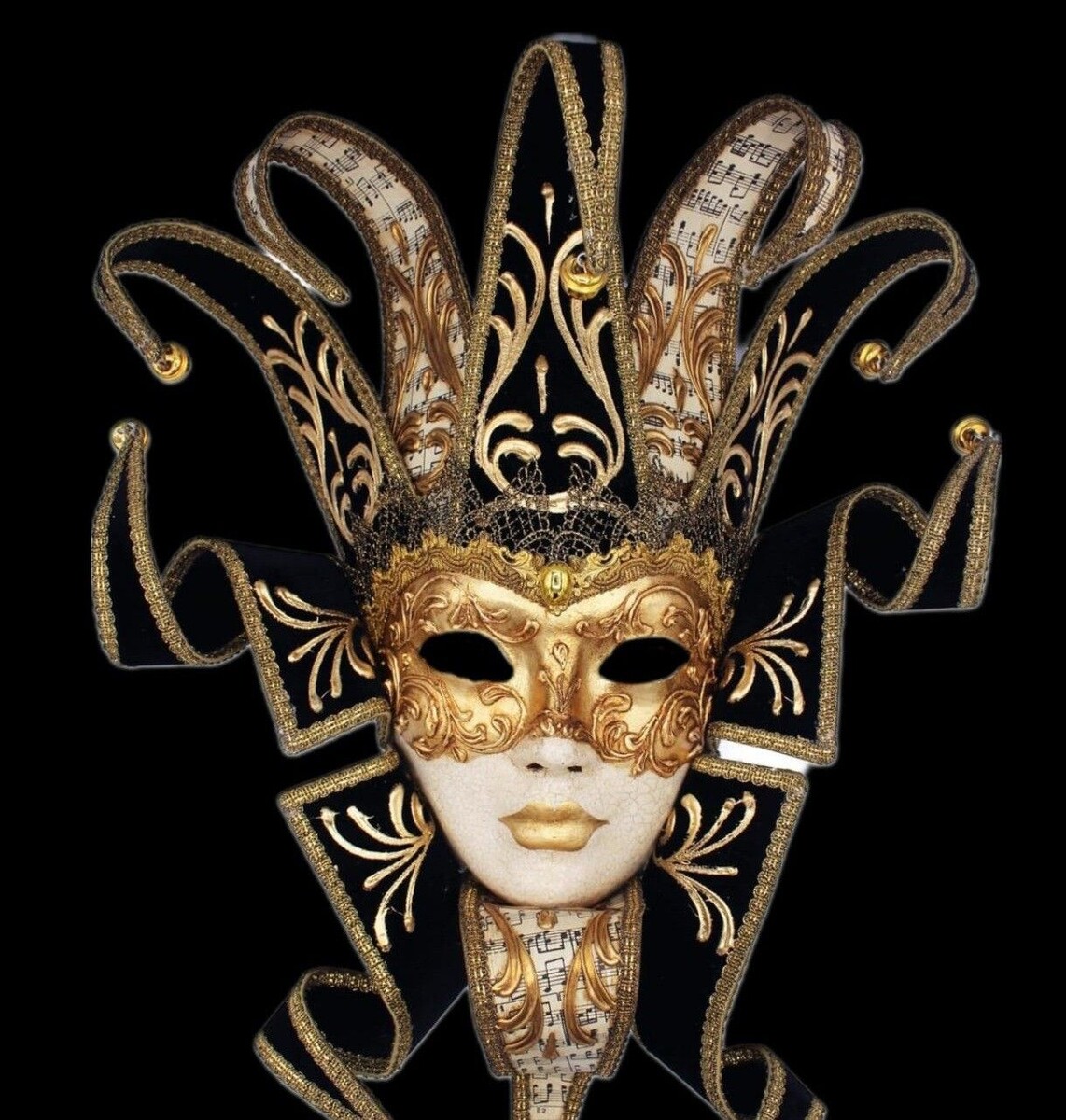 Венецианская карнавальная маска — неотъемлемый праздничный атрибут венецианского карнавала