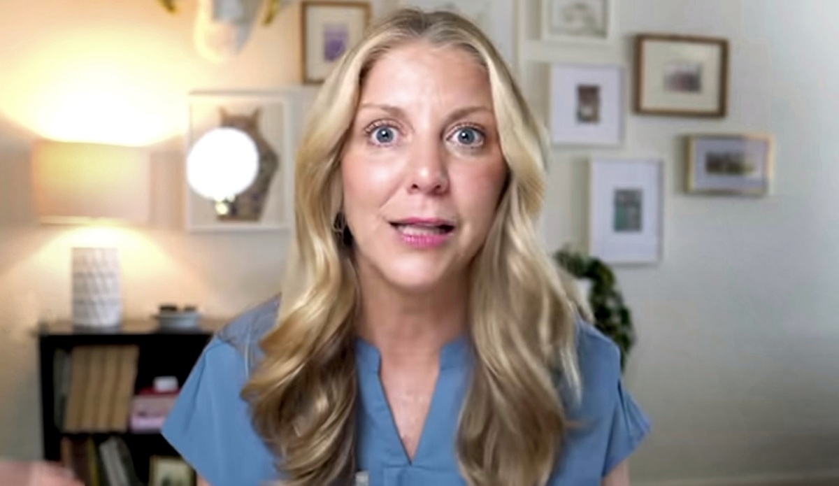 Джули Макфадден.