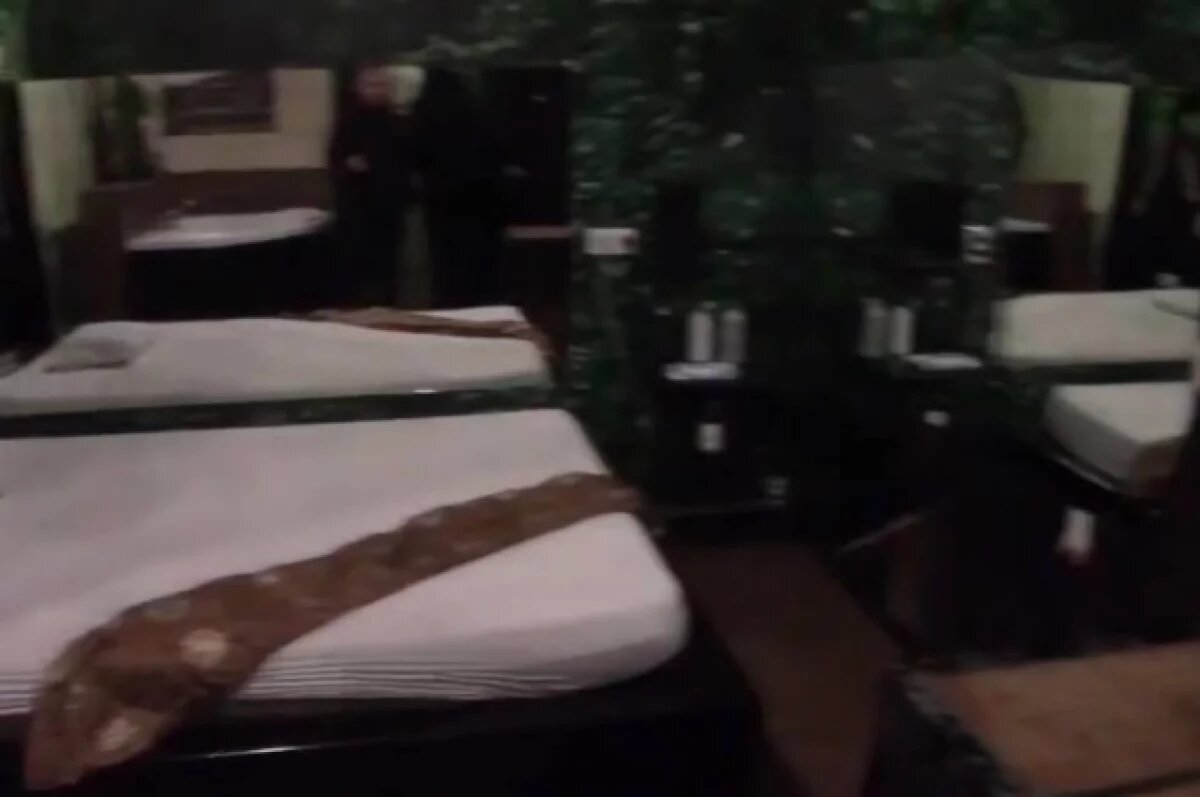    В Ижевске накрыли псевдомассажный салон, где занимались проституцией