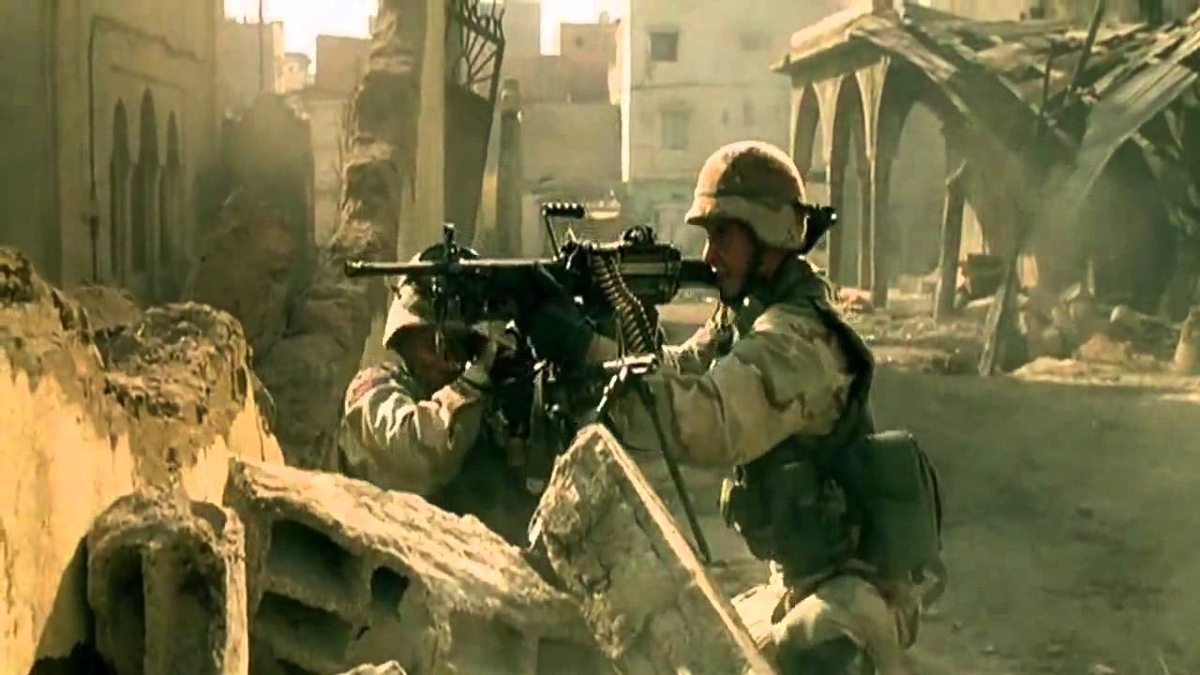 Кадр из фильма «Черный ястреб»