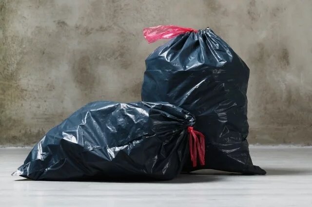    Можно ли складировать мусор в пакеты, если нет контейнерной площадки?