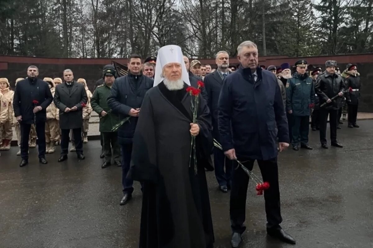   Память неизвестных солдат почтили в Брянске