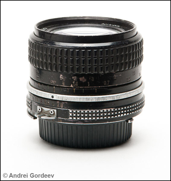 Далее идут фотографии Андрея Гордеева, снятые этим объективом.